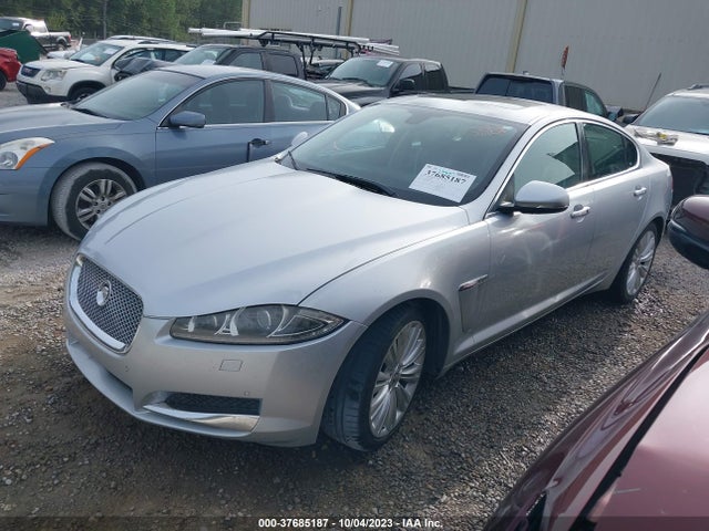 2012 JAGUAR XF SAJWA0HB3CLS37017 Photo 1
