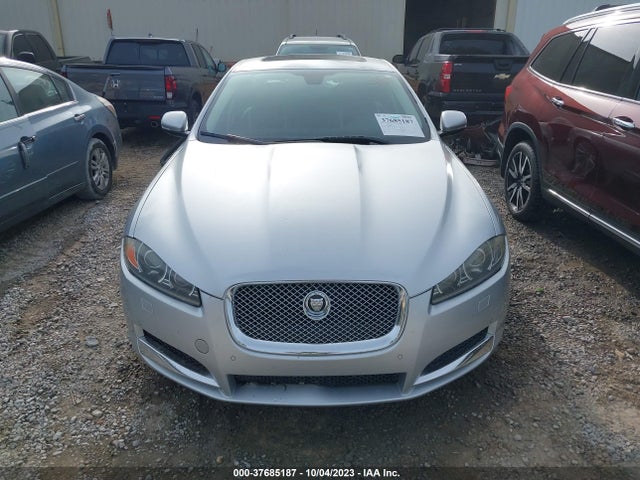 2012 JAGUAR XF SAJWA0HB3CLS37017 Photo 5