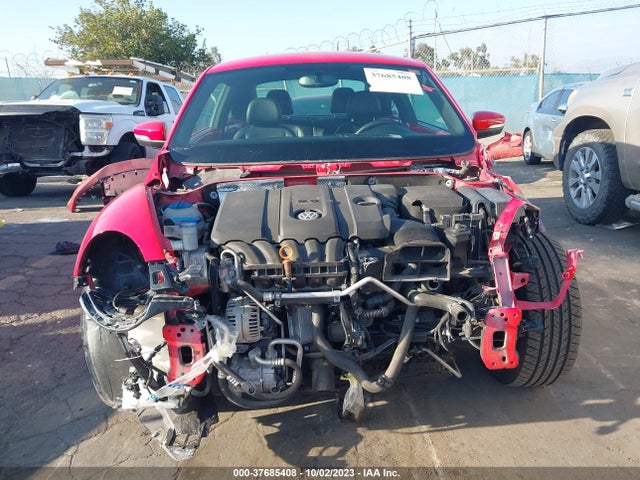 2012 VOLKSWAGEN BEETLE 2.5L VIN: 3VWJP7AT7CM647236