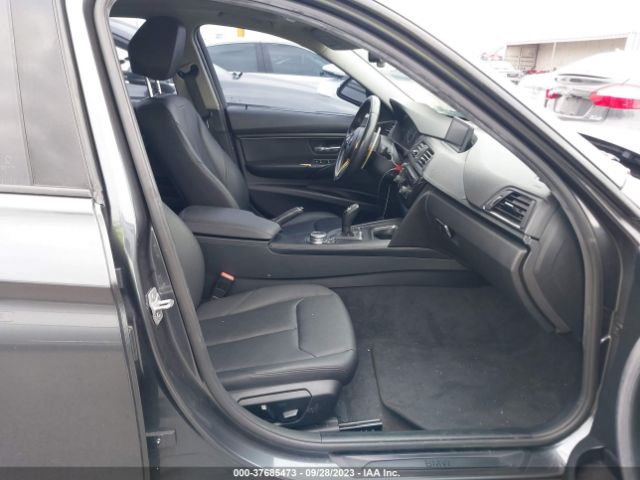 WBA3C1C55FP851662 BMW 3 Series 328i