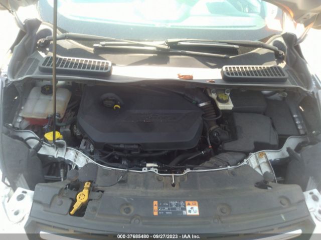 1FMCU0GXXEUE22471 Ford ESCAPE SE