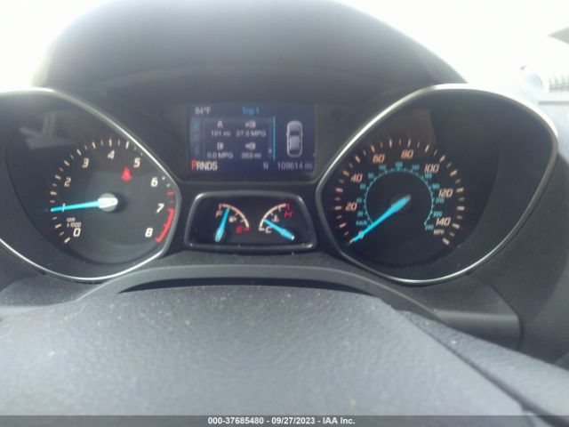 1FMCU0GXXEUE22471 Ford ESCAPE SE