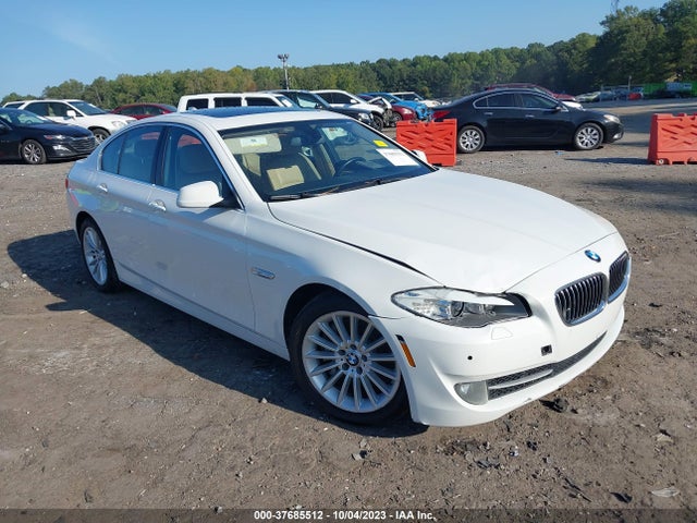 2013 BMW 5 SERIES 535I VIN: WBAFR7C55DC822777