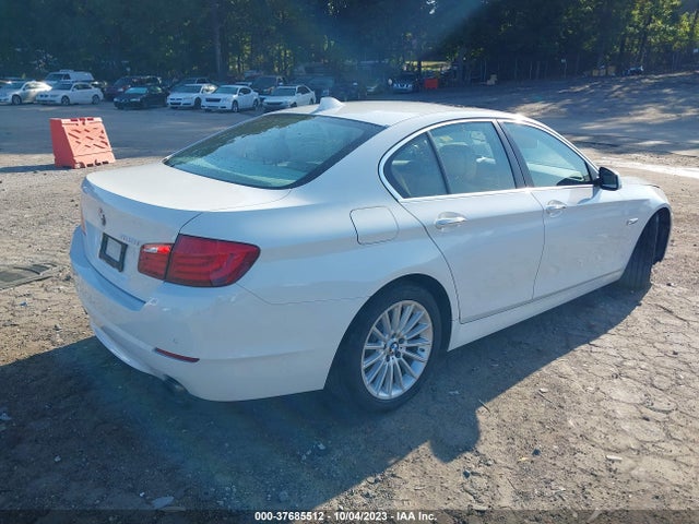 2013 BMW 5 SERIES 535I VIN: WBAFR7C55DC822777