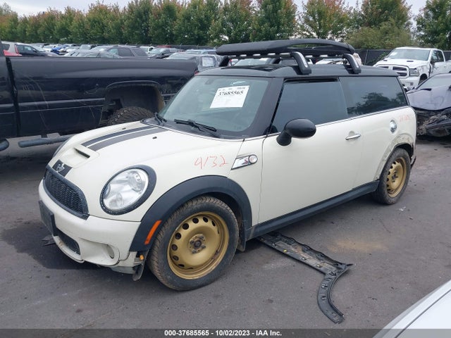 2008 MINI COOPER S CLUBMAN WMWMM33558TP71012 Photo 1