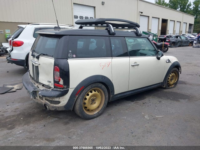 2008 MINI COOPER S CLUBMAN WMWMM33558TP71012 Photo 3