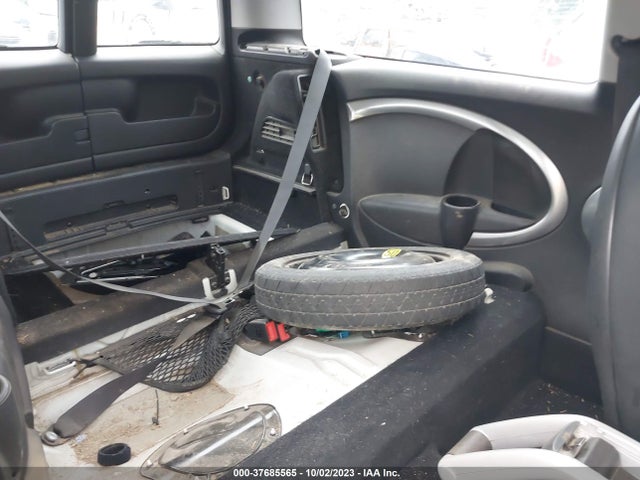2008 MINI COOPER S CLUBMAN WMWMM33558TP71012 Photo 7