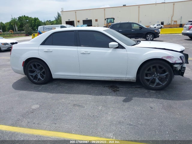 2C3CCABG0MH549918 Chrysler 300 300s