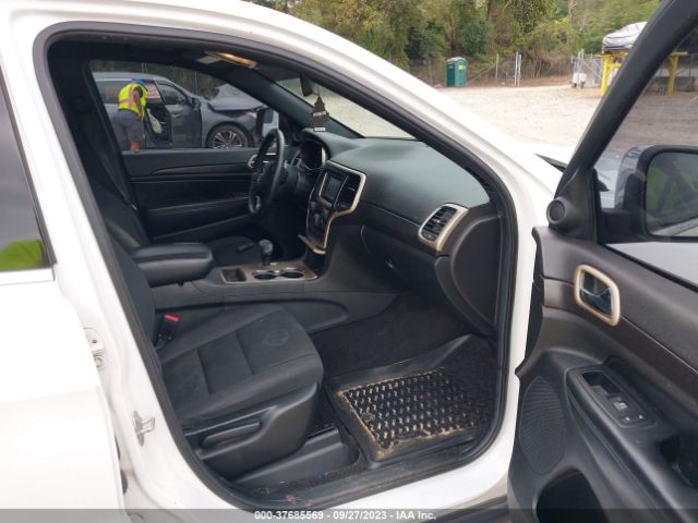 1C4RJEAGXEC460818 Jeep Grand Cherokee Laredo