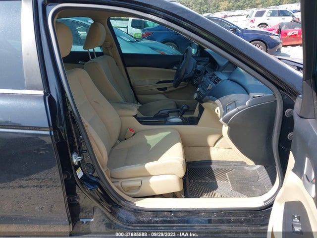2011 HONDA ACCORD SDN LX-P VIN: 1HGCP2F48BA107245