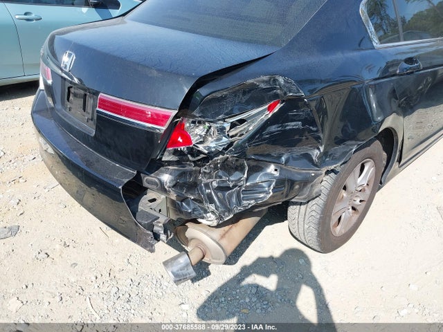 2011 HONDA ACCORD SDN LX-P VIN: 1HGCP2F48BA107245