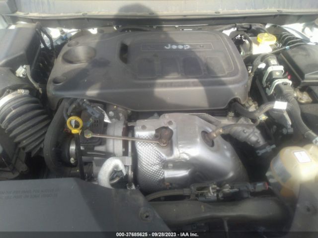 1C4PJMJN4KD280885 Jeep Cherokee Overland