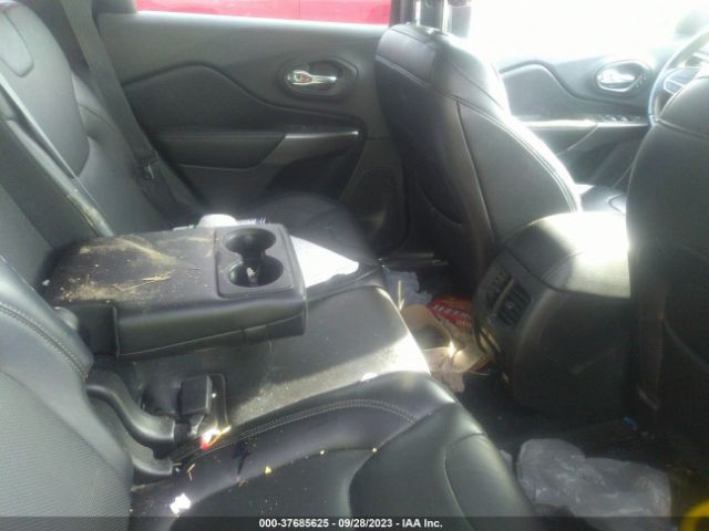 1C4PJMJN4KD280885 Jeep Cherokee Overland