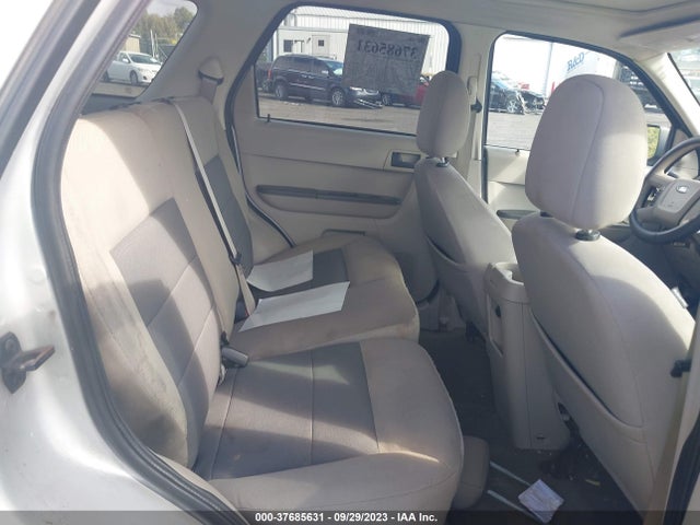 2008 FORD ESCAPE XLT VIN: 1FMCU93108KC23385