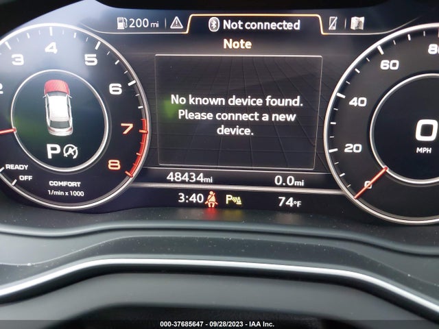 WA1BNAFY2J2221483 Audi Q5 Premium Plus