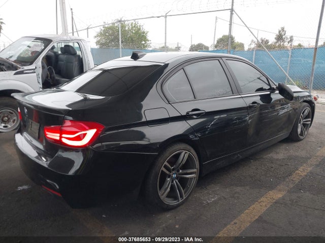 WBA3C1C58EK106674 BMW 328I