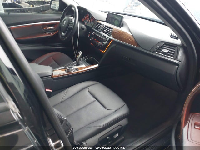 WBA3C1C58EK106674 BMW 328I