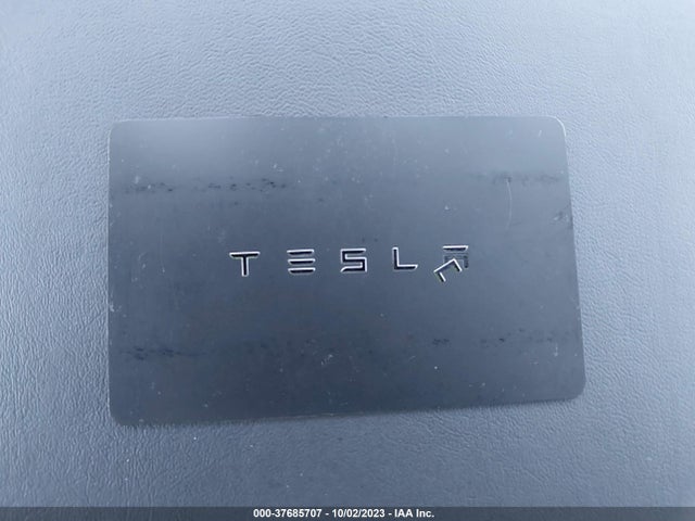 2018 Tesla 3, VIN: 5YJ3E1EA1JF095242