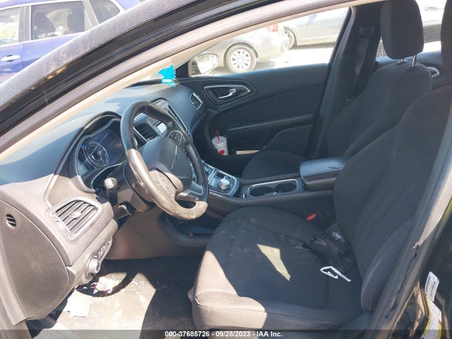 Chrysler 200 Limited 2015 1C3CCCAB3FN688095 Image 5