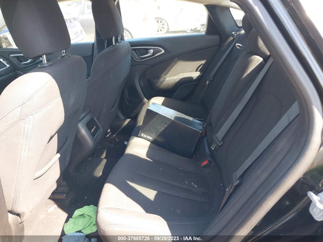 Chrysler 200 Limited 2015 1C3CCCAB3FN688095 Image 8