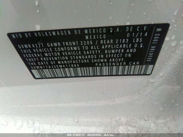 3VWD17AJ2EM411884 Volkswagen Jetta Sedan Se