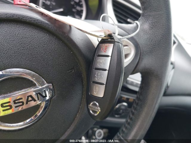 3N1AB7AP9JY227717 Nissan SENTRA SV