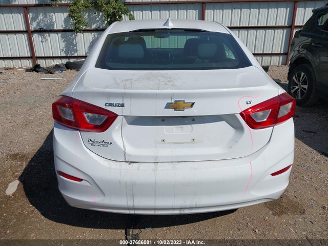 Chevrolet CRUZE LT 2019 1G1BE5SM3K7118313 Image 17