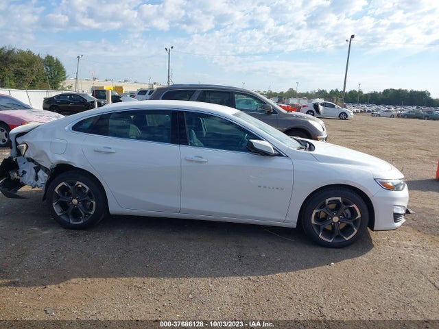 Chevrolet MALIBU LT 2023 1G1ZD5ST3PF230034 Image 13