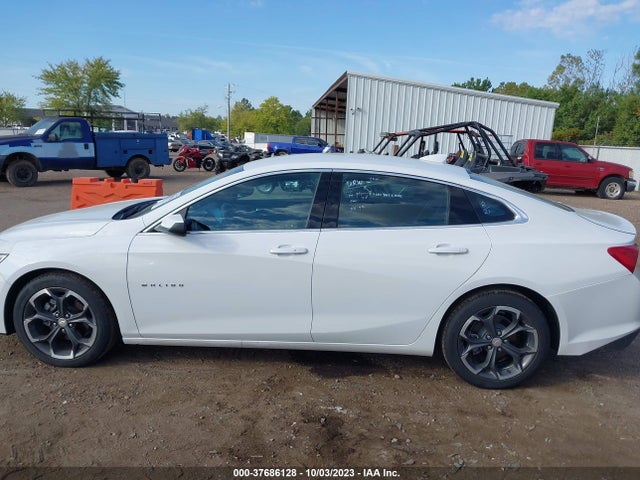 Chevrolet MALIBU LT 2023 1G1ZD5ST3PF230034 Image 14