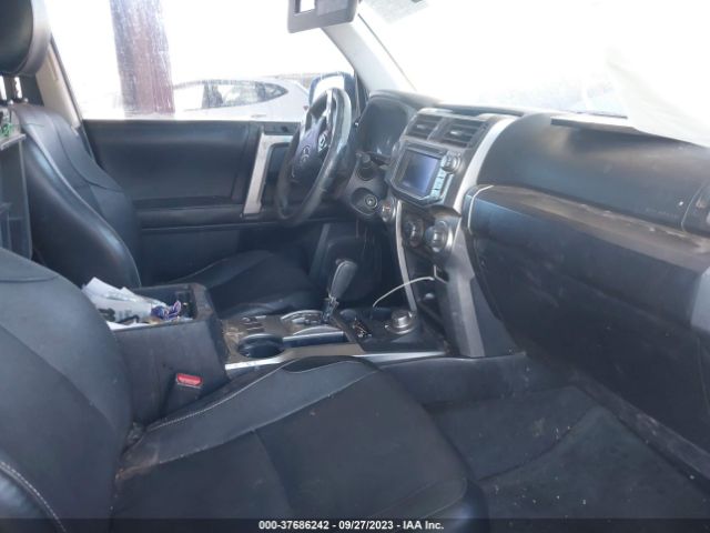 2014 TOYOTA 4RUNNER JTEBU5JR5E5175471 Photo 4