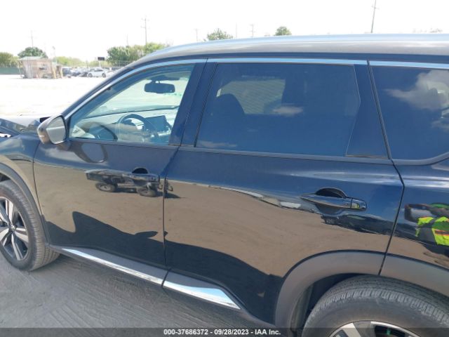 5N1AT3CB6MC719652 Nissan Rogue Sl