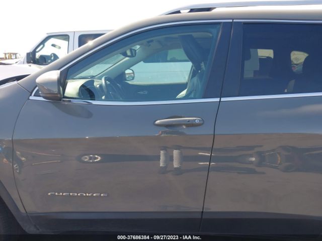 1C4PJMDX8KD352488 Jeep Cherokee Limited