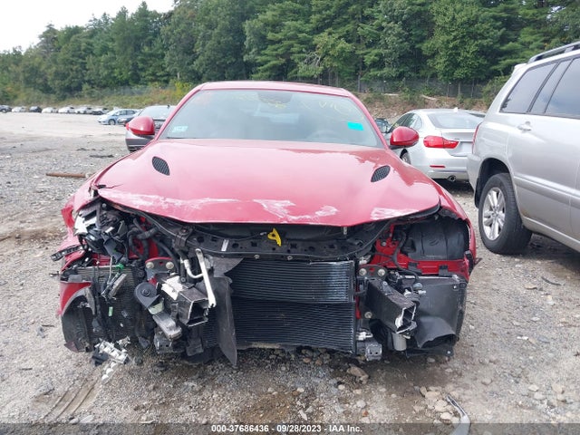 ZARFAEAV4H7550910 Alfa Romeo Giulia Quadrifoglio Rwd