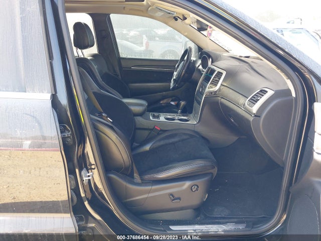 2012 JEEP GRAND CHEROKEE SRT8 VIN: 1C4RJFDJ0CC292519