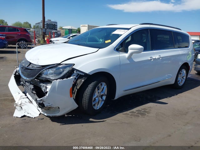 2C4RC1BG3HR542547 Chrysler Pacifica Touring-l