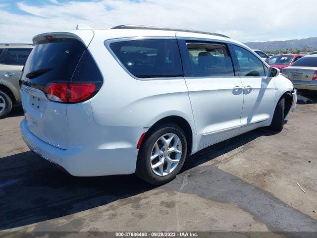 2C4RC1BG3HR542547 Chrysler Pacifica Touring-l