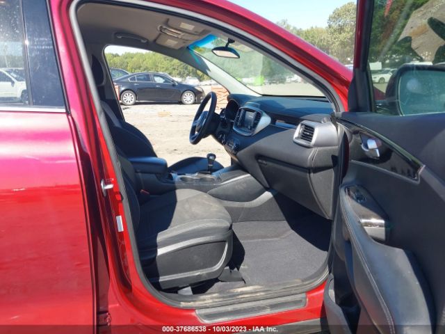 5XYPG4A59KG496988 KIA Sorento Lx V6
