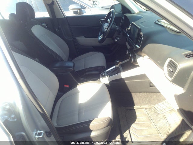2020 HYUNDAI VENUE SEL VIN: KMHRC8A32LU039249