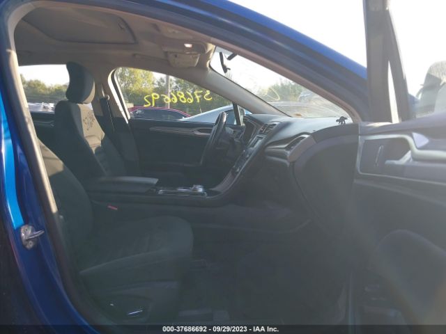 3FA6P0LU3HR374592 Ford Fusion Hybrid Se