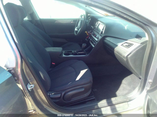 Hyundai SONATA SE 2019 5NPE24AF1KH775584 Image 5