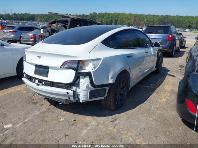 5YJ3E1EA3PF422233 Tesla MODEL 3