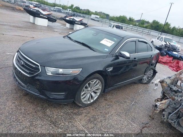 Ford Taurus Limited 2019 1FAHP2F8XKG107595 Image 2