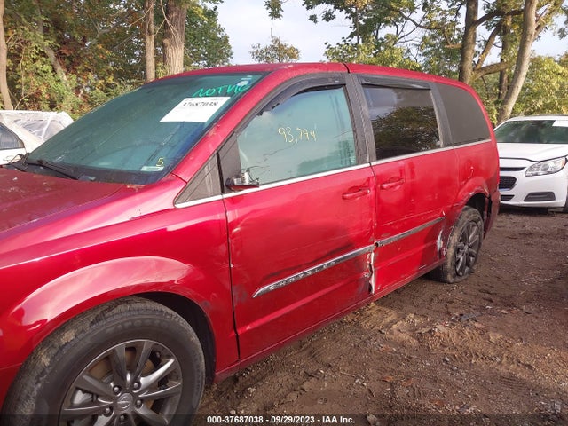 2C4RC1HGXFR675441 Chrysler Town & Country S