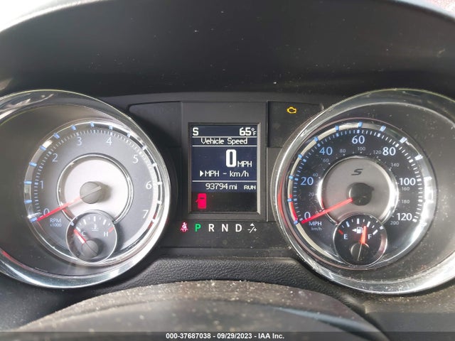 2C4RC1HGXFR675441 Chrysler Town & Country S