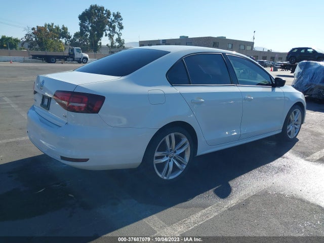 3VW267AJ5GM260597 Volkswagen Jetta Sedan 1.4t S