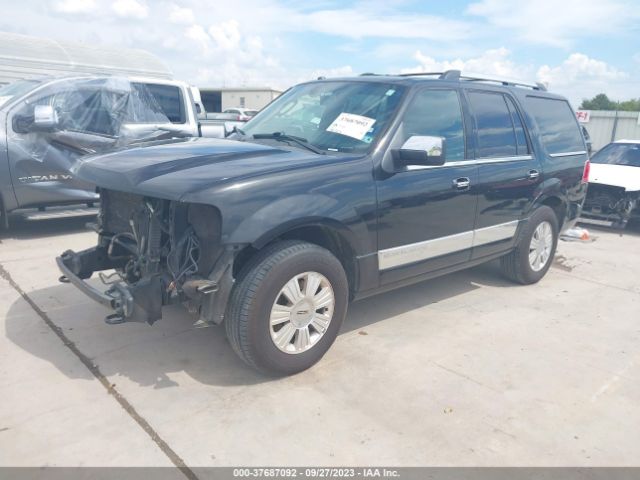 5LMJJ2H54EEL01077 Lincoln Navigator