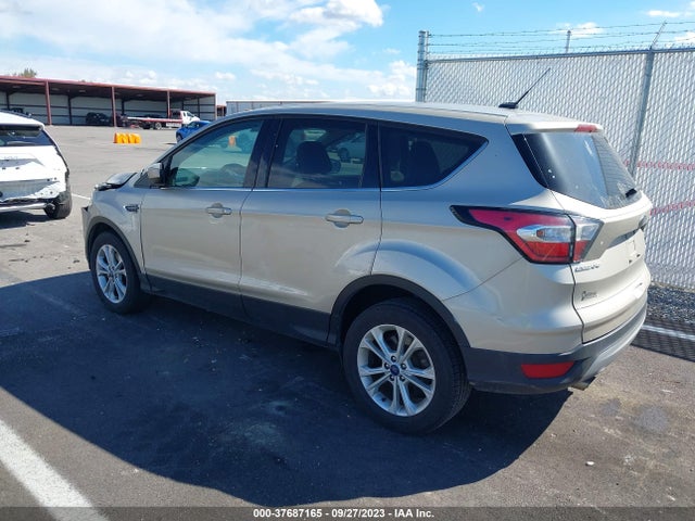 Ford ESCAPE SE 2017 1FMCU9GD3HUD92180 Image 3