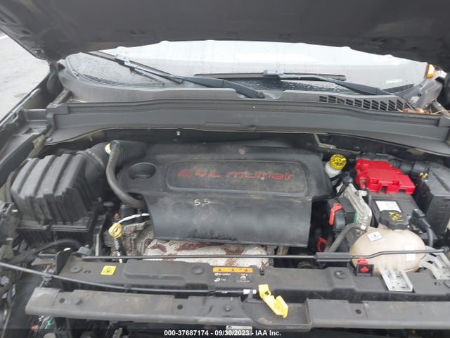 2018 JEEP RENEGADE ALTITUDE 4X4 VIN: ZACCJBBB5JPH15744