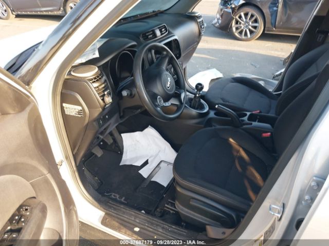 KNDJN2A25G7821615 KIA Soul Base