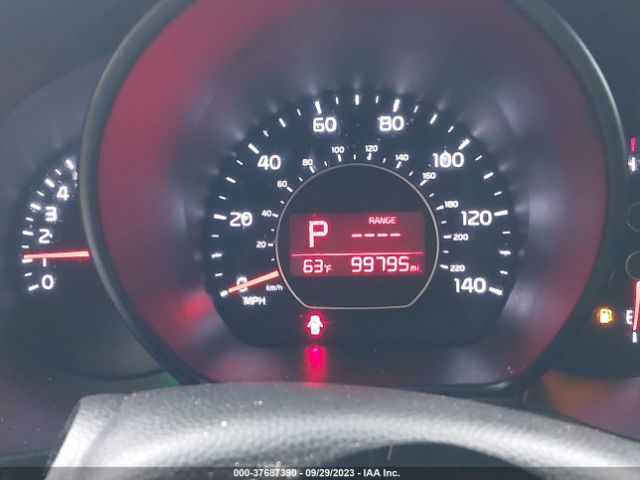 KNDJN2A22F7169731 KIA Soul Base